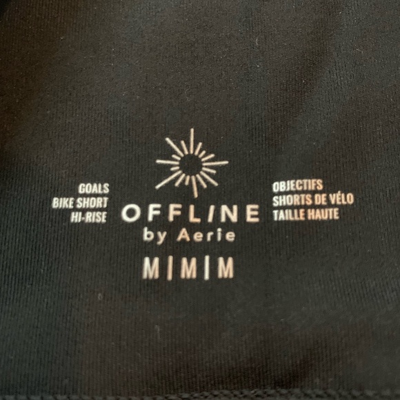 OFFLINE Aerie black biker shorts with mesh on side - Picture 2 of 4